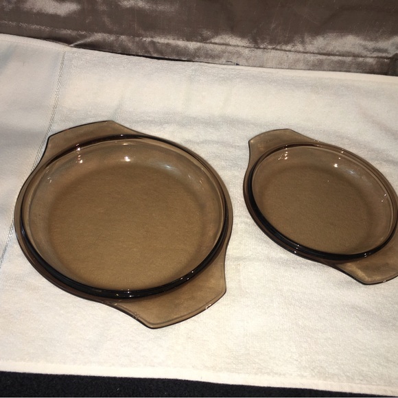 Vintage Pyrex Made England casserole lids 2- amber clear- - Picture 4 of 12